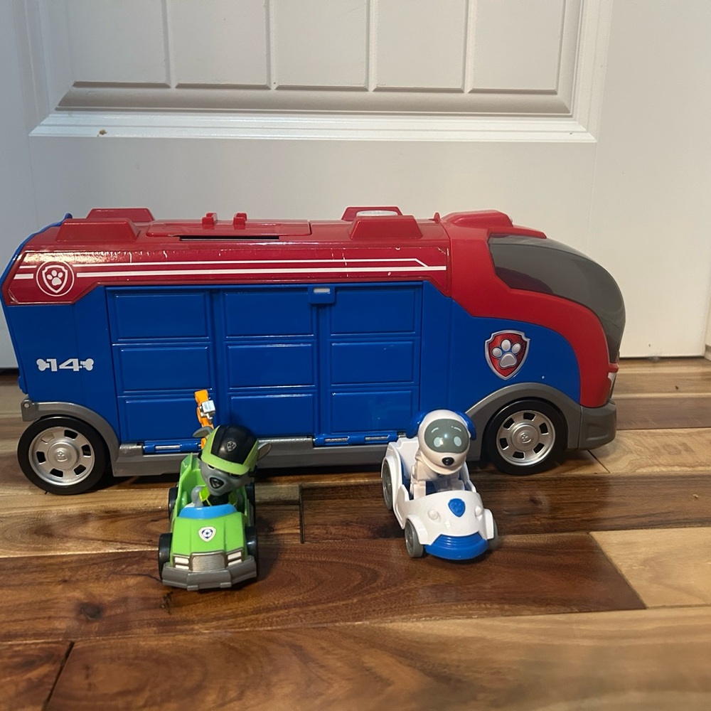Paw Patrol mission cruiser